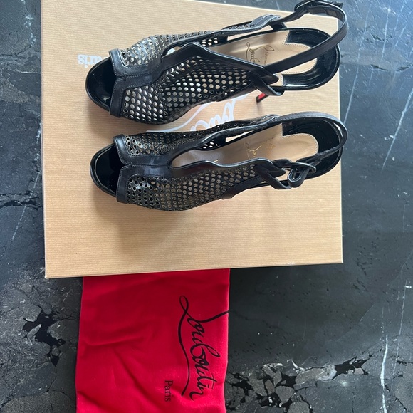 CHRISTIAN LOUBOUTIN
Escriminette 120mm Version - Picture 6 of 9